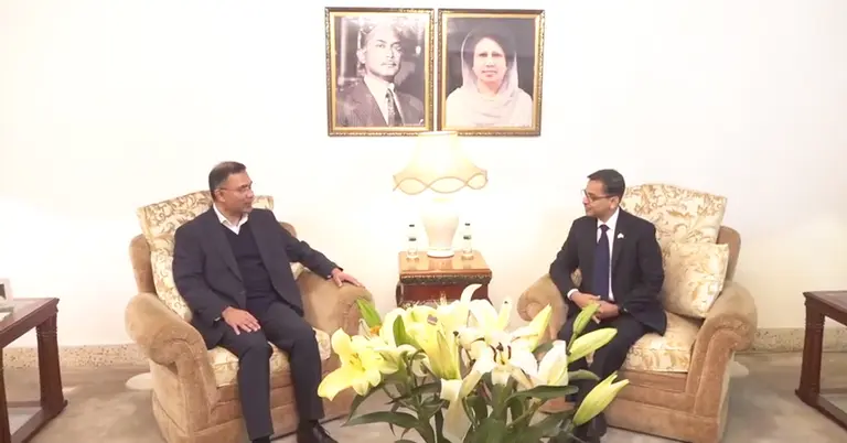 তারেক রহমানের সঙ্গে ভারতীয় হাইকমিশনারের সৌজন্য সাক্ষাৎ