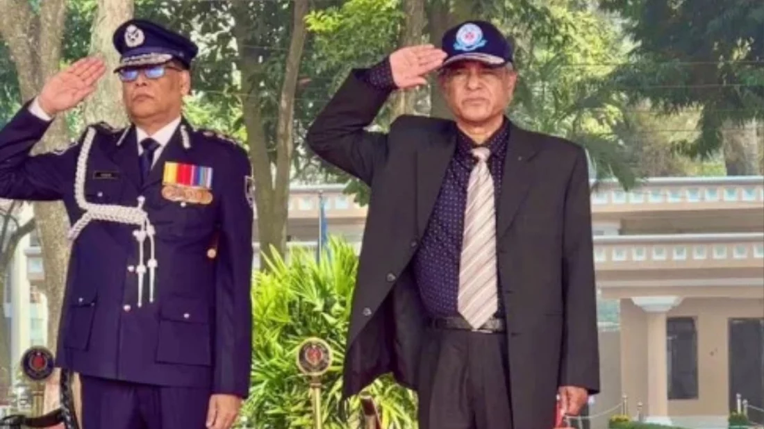 নির্বাচনে প্রার্থীর টাকা-খাবার নিতে পারবে না পুলিশ